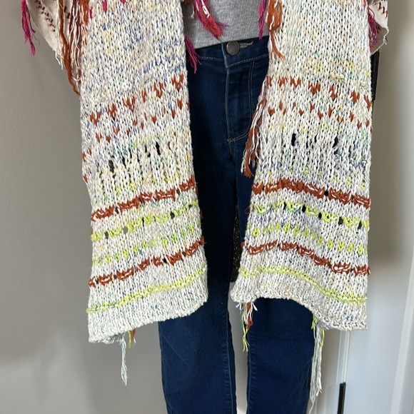 Free People Skies The Limit Cardigan Desert Dream Combo Longline Fringe Sz S - Picture 8 of 16